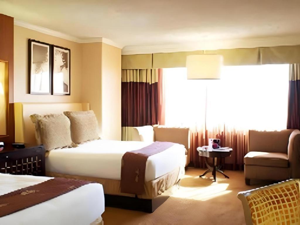 Harrahs Hotel Reno Esterno foto