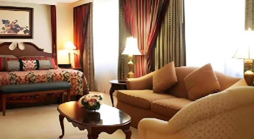Harrahs Hotel Reno Esterno foto