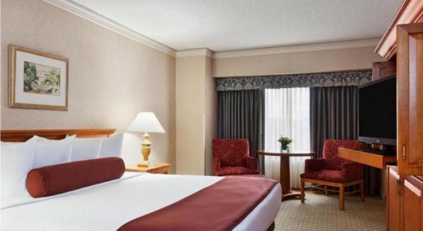 Harrahs Hotel Reno Esterno foto